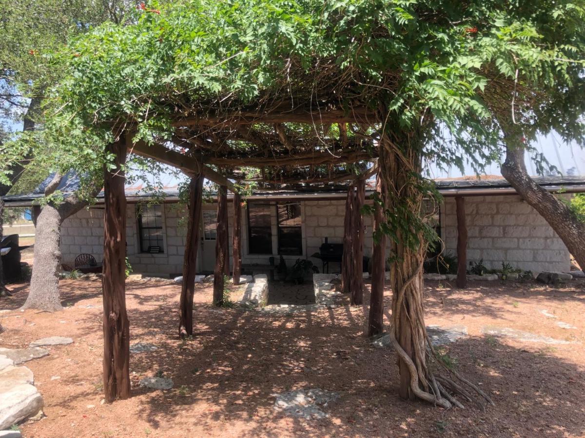 לינה וארוחת בוקר פרדריקסברג Dry Creek מראה חיצוני תמונה